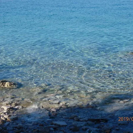 Apartment M&m Milna (Brac)